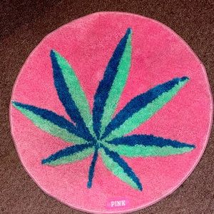 Victoria’s Secret Coco chill mat